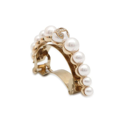Chanel CC Logo Valletta Gold Pearl Metal