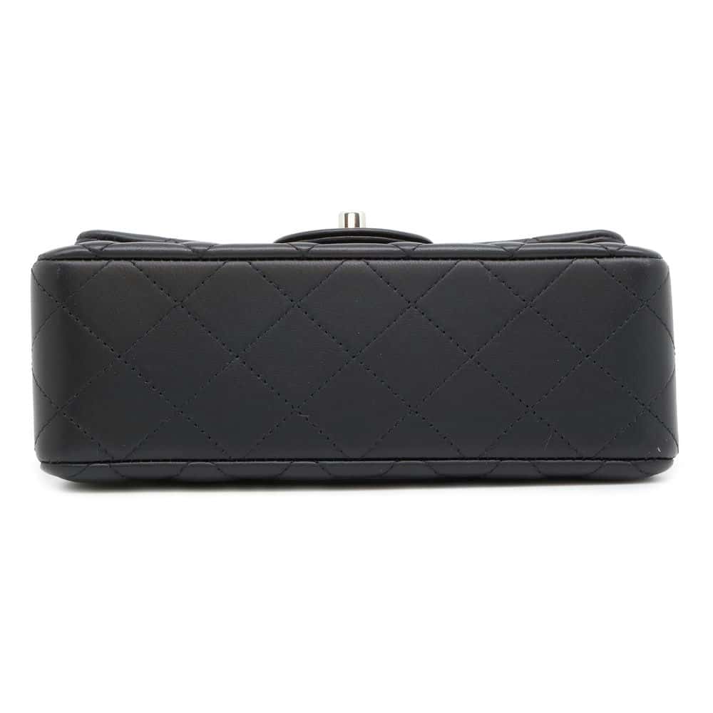 Chanel Mini Matelasse ChainShoulder Bag Black A69900 Lambskin Size Mini
