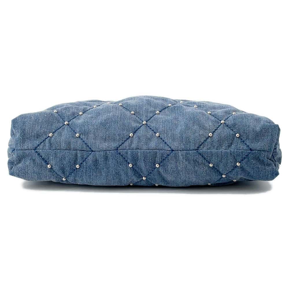 Chanel Chanel 22 Matelasse Blue AS3261 Denim