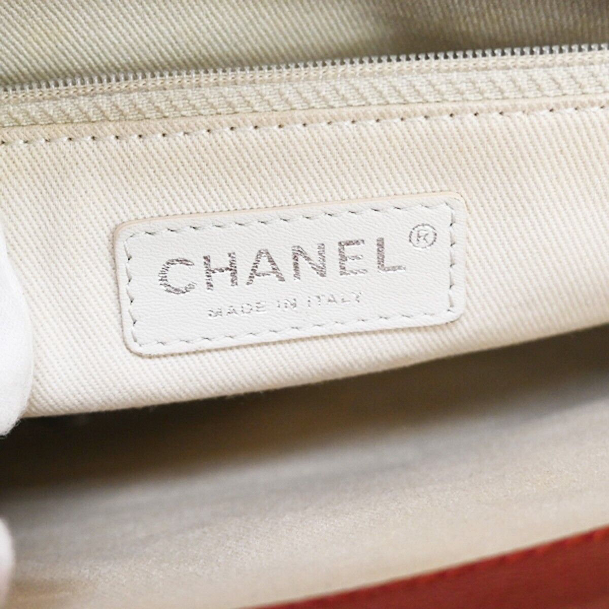 Chanel Shopping