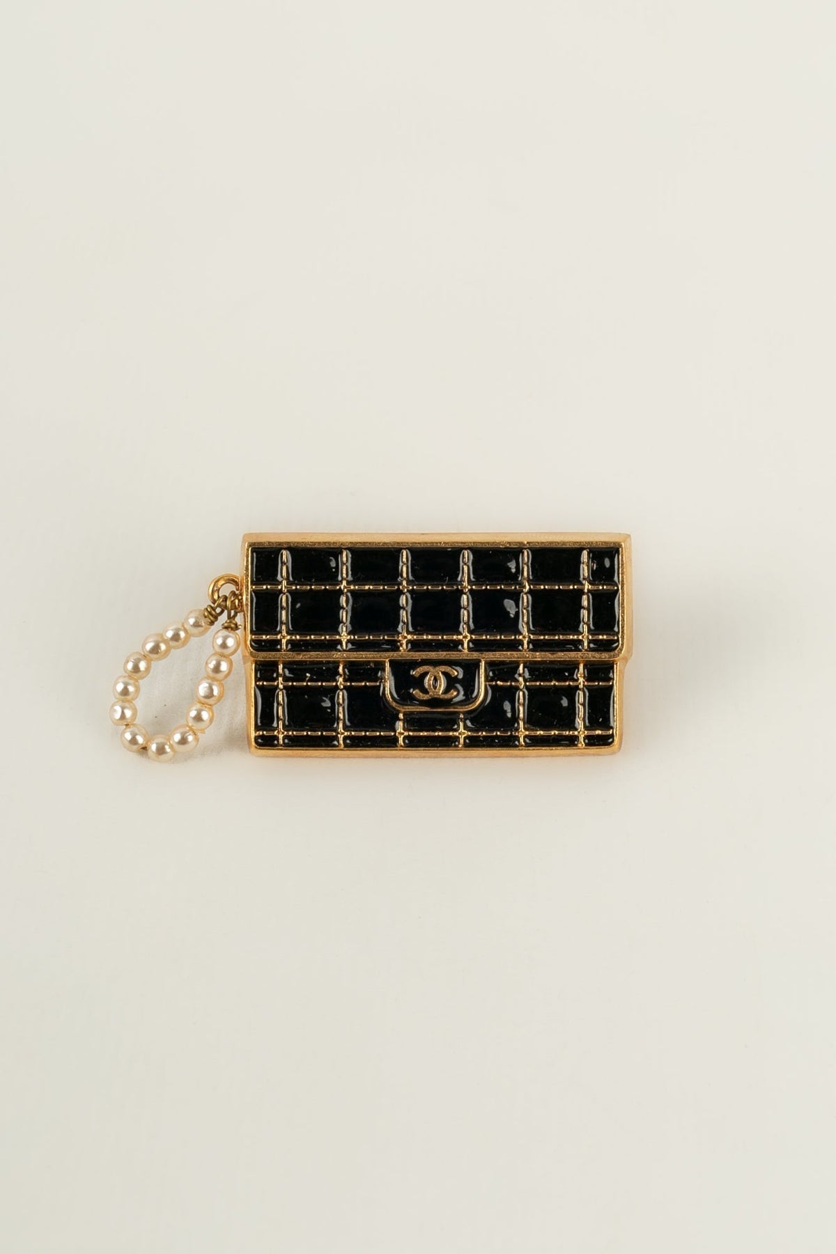 Broche / Pins "sac √† main" Chanel