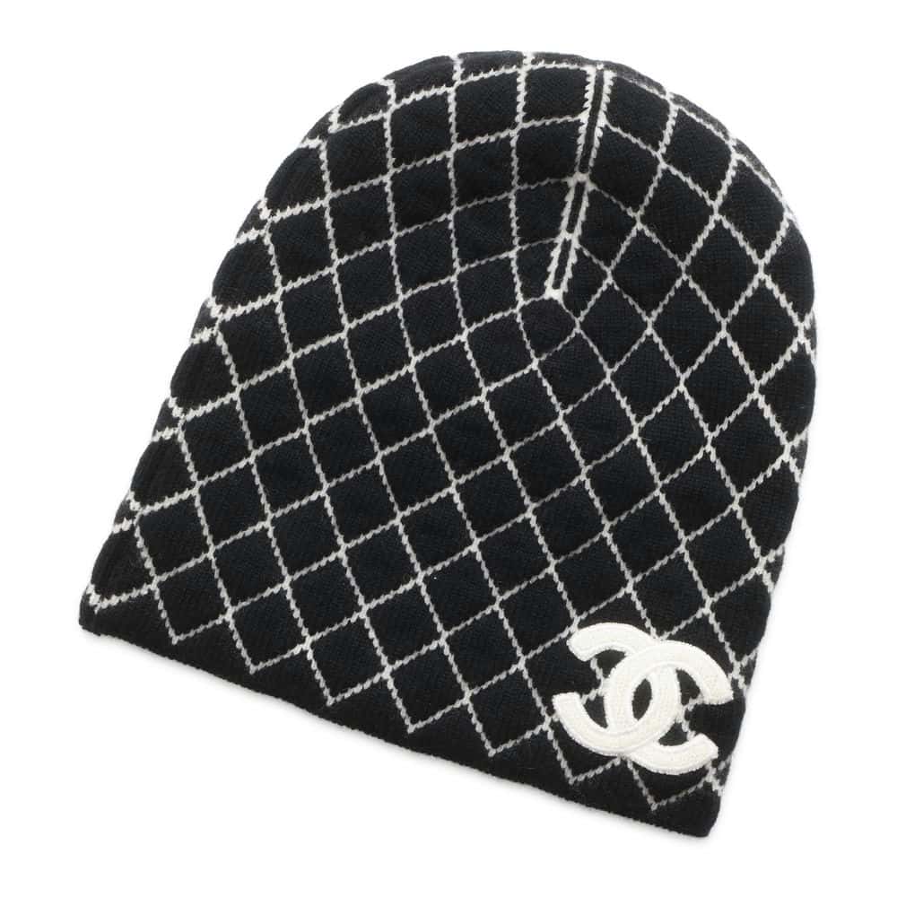 Chanel Matelasse CC Logo KnitHat Black/White Cashmere96% Polyamide4%