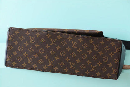 Franco Shops - Louis Vuittons  - 9807
