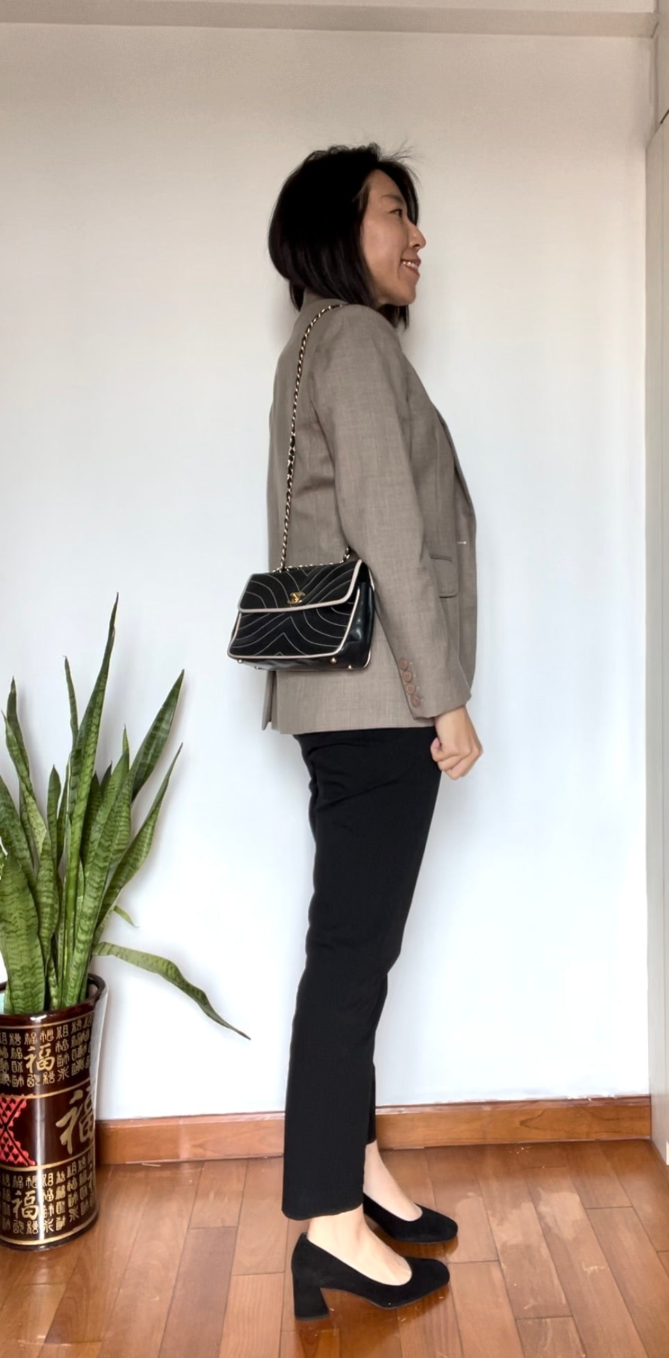 Chanel Chevron Flap Bag in Quilted Lambskin Leather with Gold tone Hardware