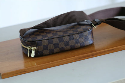 Franco Shops - Louis Vuittons  - 9392