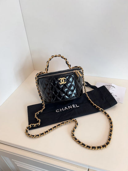 Chanel handle vanity case chip bag patent leather *cm black