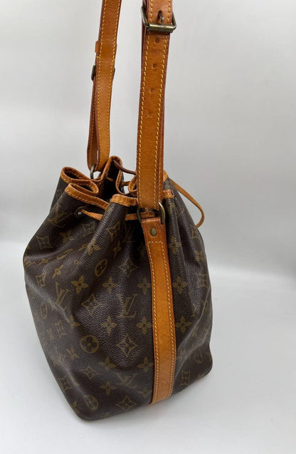 Louis Vuitton Petit Noé Bag