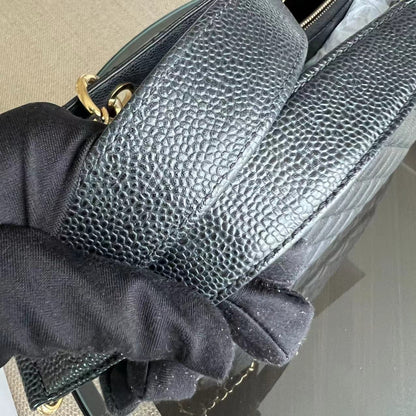 GST Grand Shopping Tote Caviar Quilted Grained Calfskin Black Golden Hardware Series 19