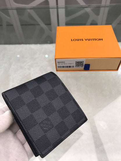 Franco Shops - Louis Vuittons  - 10856