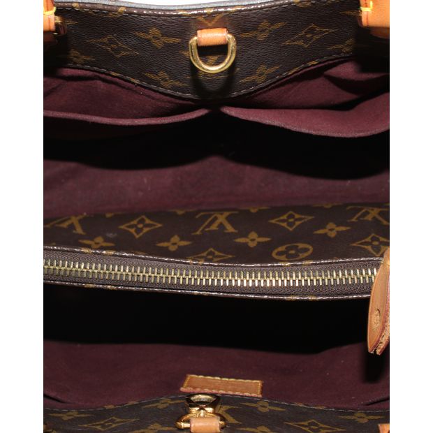 LOUIS VUITTON The Montaigne Mm Shoulder Bag