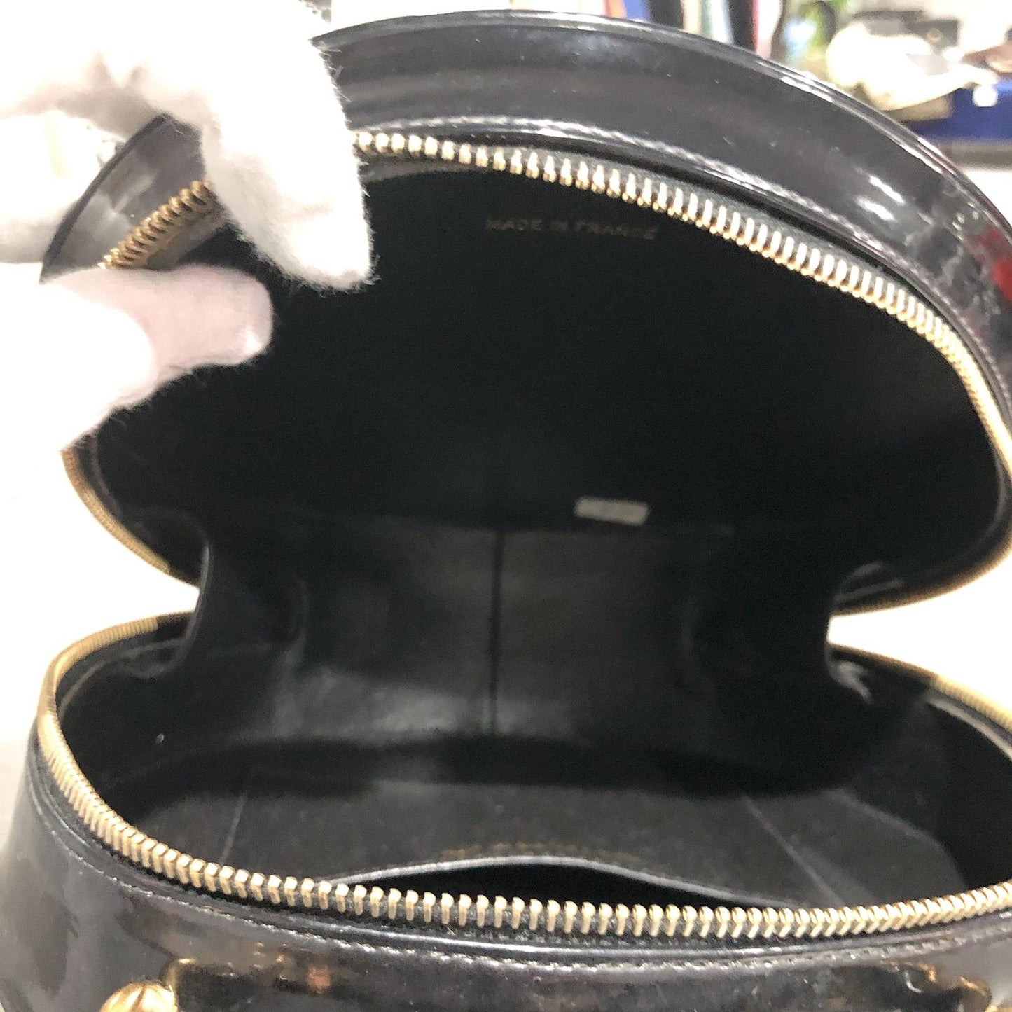 Vanity Case Vintage Round Top Handle Quilted Black Patent Leather Clutch