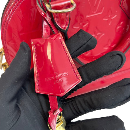 Louis-Vuitton Alma BB Vernis Leather Pink GHW