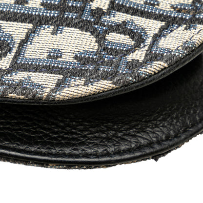 Oblique Canvas Saddle Messenger Pouch