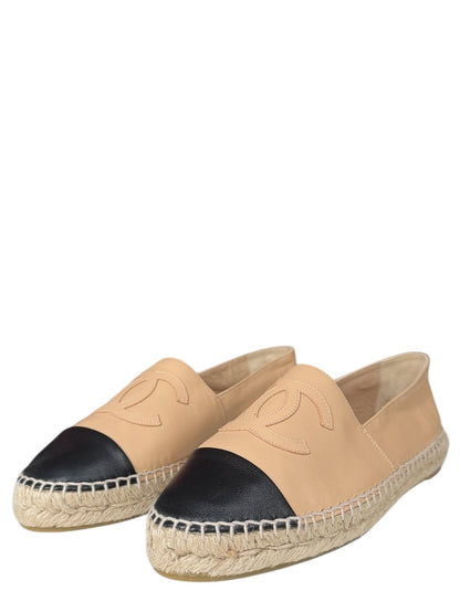 Chanel NEW Beige/Black CC Espadrilles sz 39