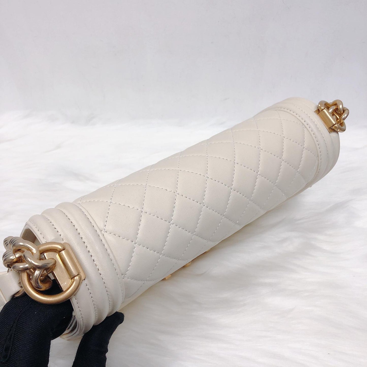 Old Medium Le Boy in Quilted Cream Calfskin with GHW