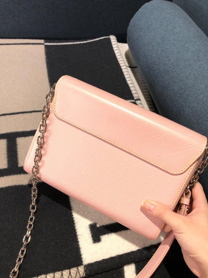 Louis-Vuitton Empreinte Daily Pouch Rose Poudre