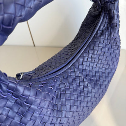 Bottega Veneta Hobo Bag Lambskin leather Navy Medium 47cm