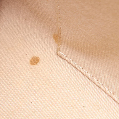 Louis-Vuitton Epi Madeleine PM Ivory
