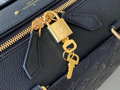 Franco Shops - Louis Vuittons  - 15215