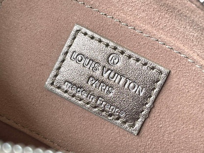 Franco Shops - Louis Vuittons  - 15689