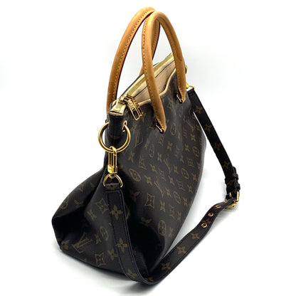 Handbag Luxury Designer By Louis Vuitton  Size: Medium