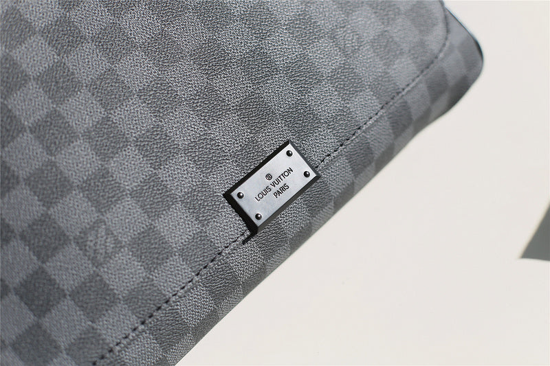 Franco Shops - Louis Vuittons  - 10415