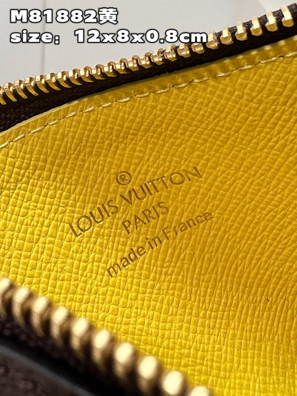Franco Shops - Louis Vuittons  - 15717