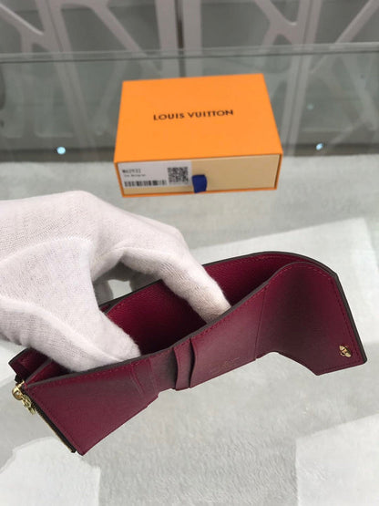 Franco Shops - Louis Vuittons  - 9157
