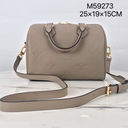 The Franco Shops - Louis Vuittons  - 12091