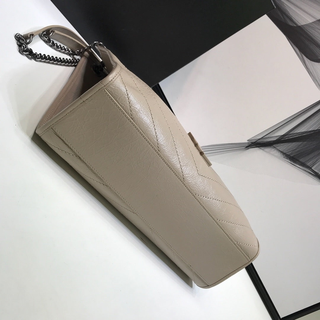 Yves Saint Laurent Niki Medium Shopping Bag
