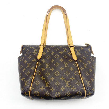 Handbag Luxury Designer By Louis Vuitton  Size: Medium