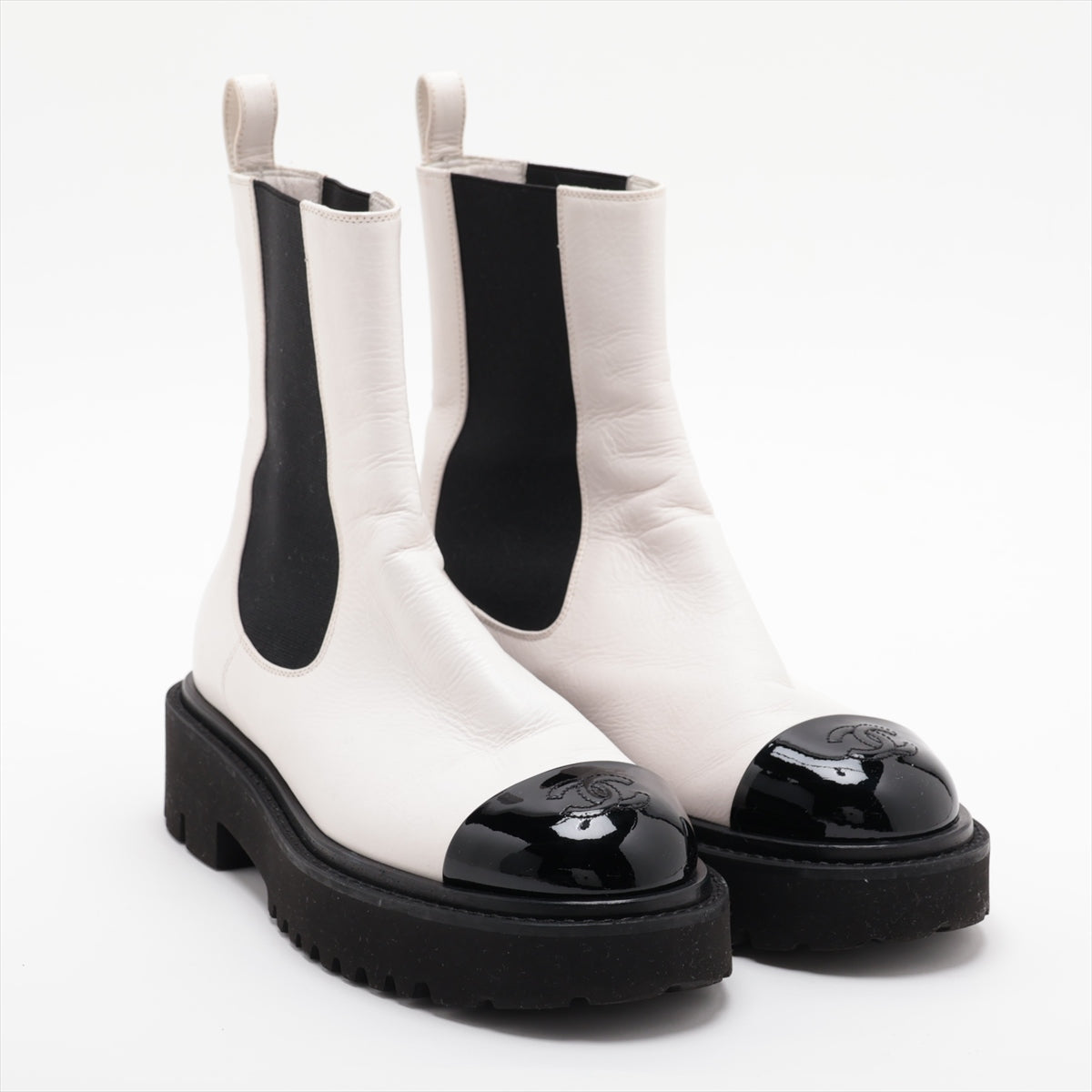 Chanel Coco Brand Leather Patent Sidewear 37  White G38218