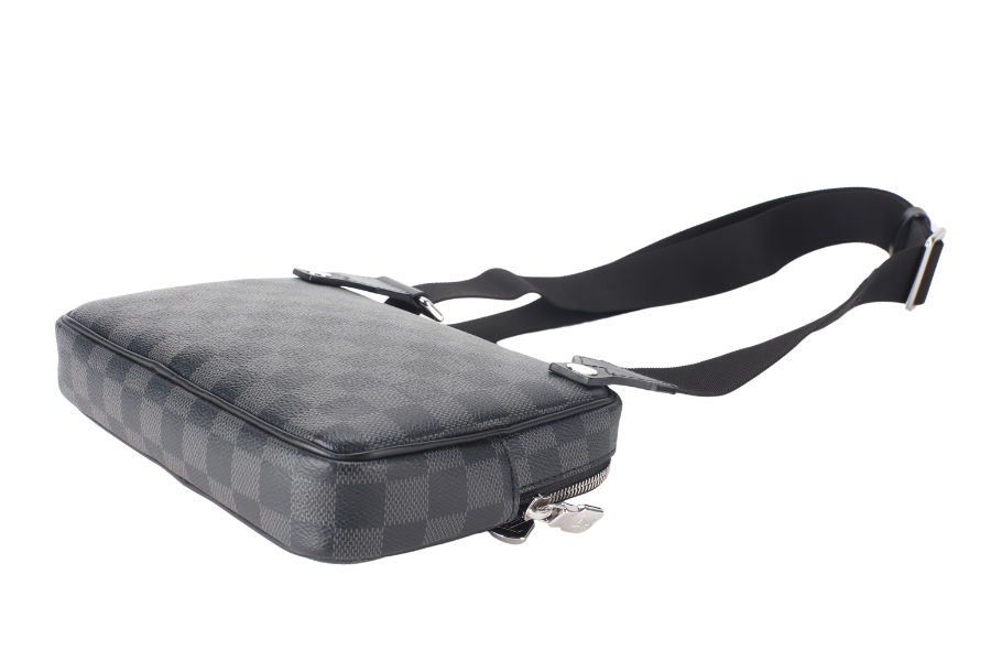 LOUIS VUITTON N50018 SCOTT MESSENGER BAG DAMIER GRAPHITE CANVAS BLACK SILVER HARDWARE WITH DUST COVER