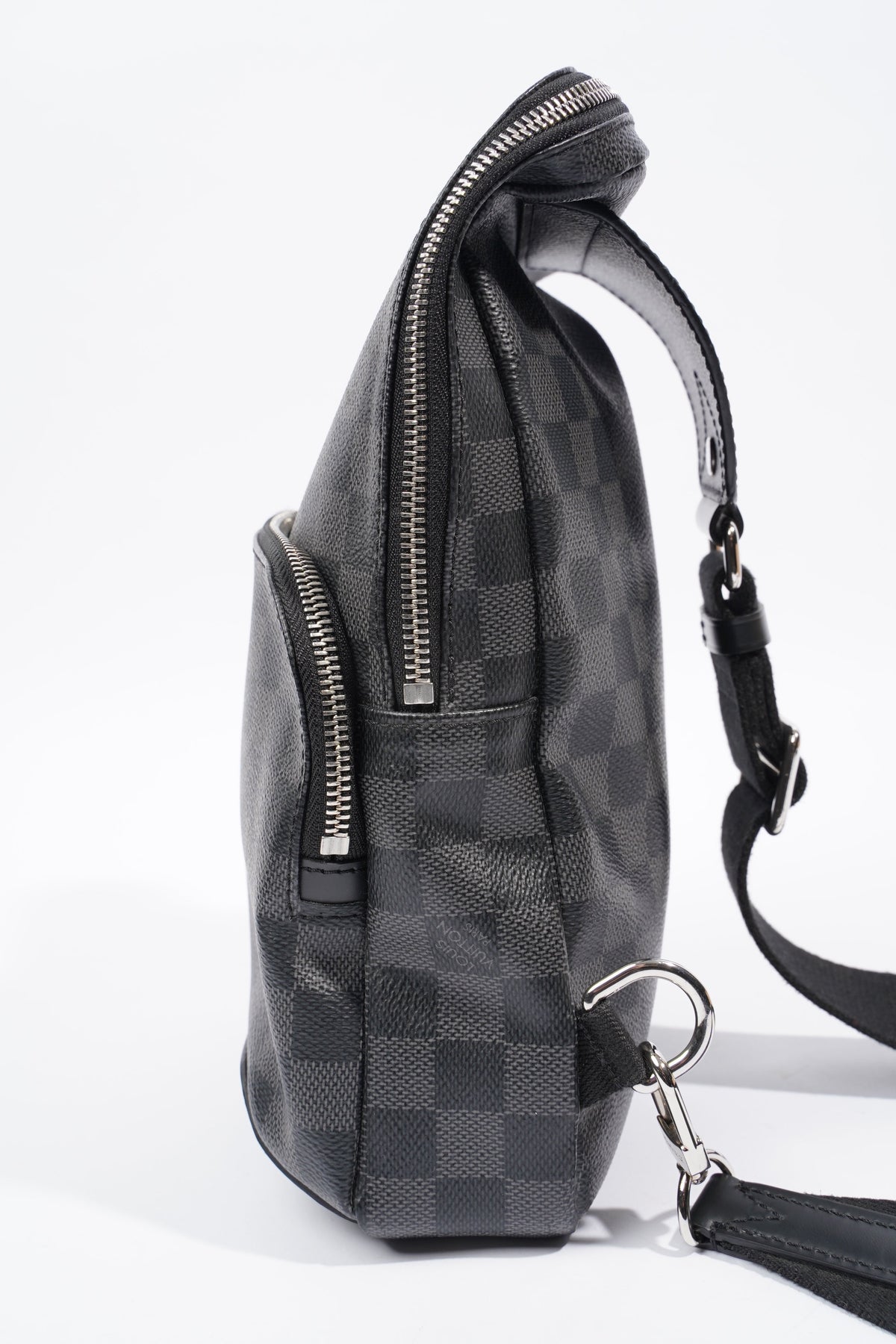 Louis Vuitton Avenue Sling Bag Damier Graphite / Black Coated Canvas