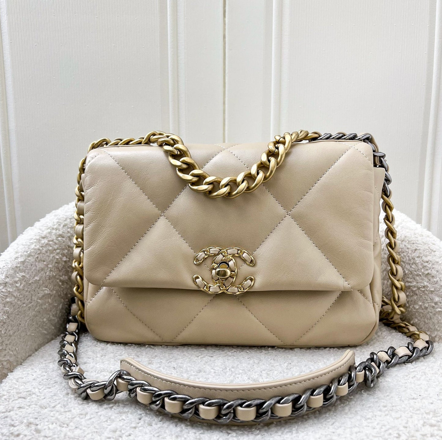 Chanel 19 Small Flap in Beige Lambskin and 3-Tone Hardware