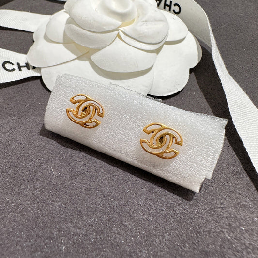 Chanel vintage earrings