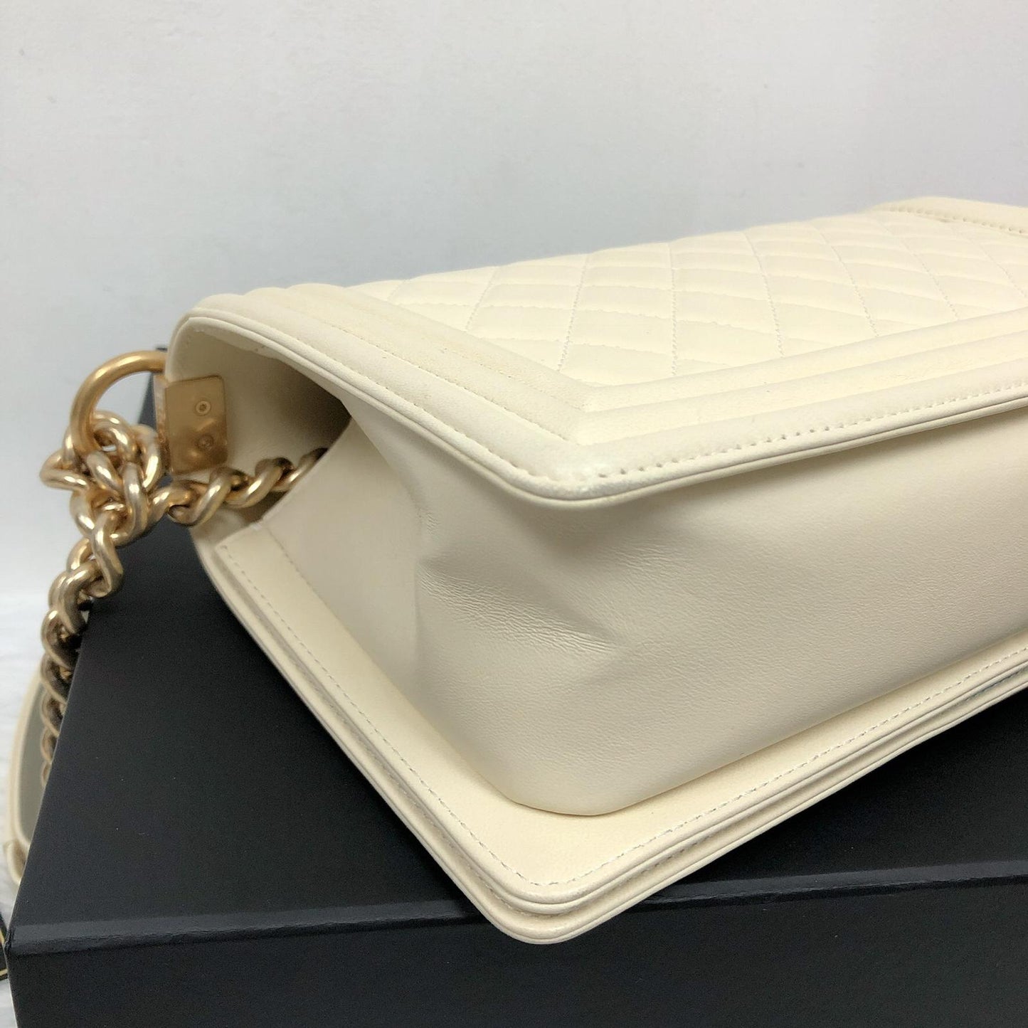 Old Medium Le Boy in Quilted Cream Calfskin with GHW