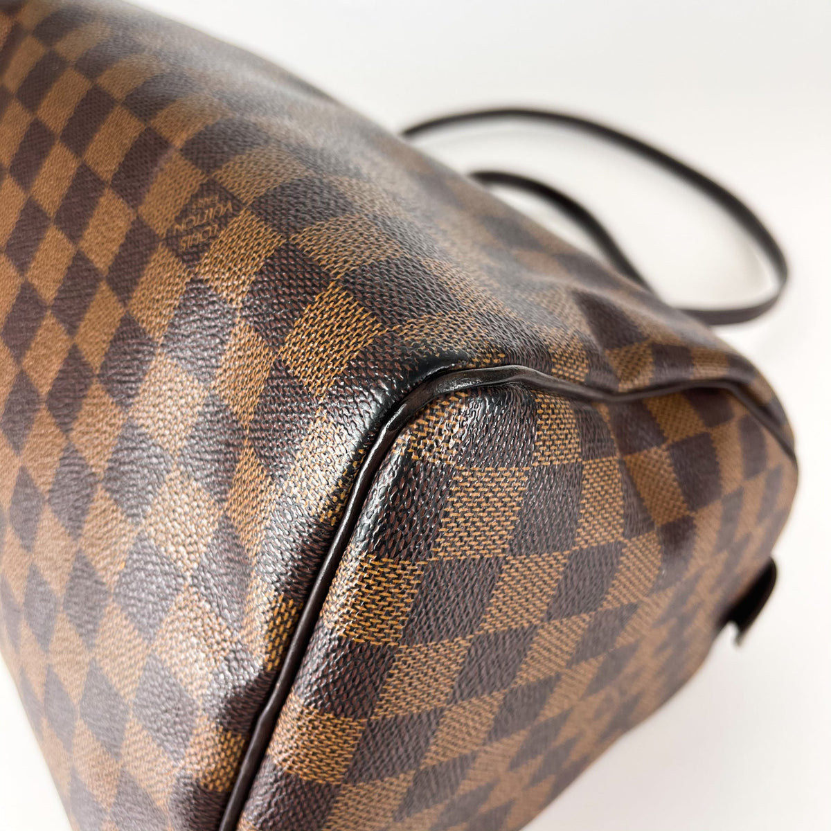 Louis-Vuitton Damier Ebene Speedy 30 Canvas Bag with Strap