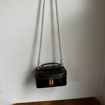 The Junco Crossbody/Clutch -Orvis bags Gucci Bamboo Cosmetic Bag in Black Leather