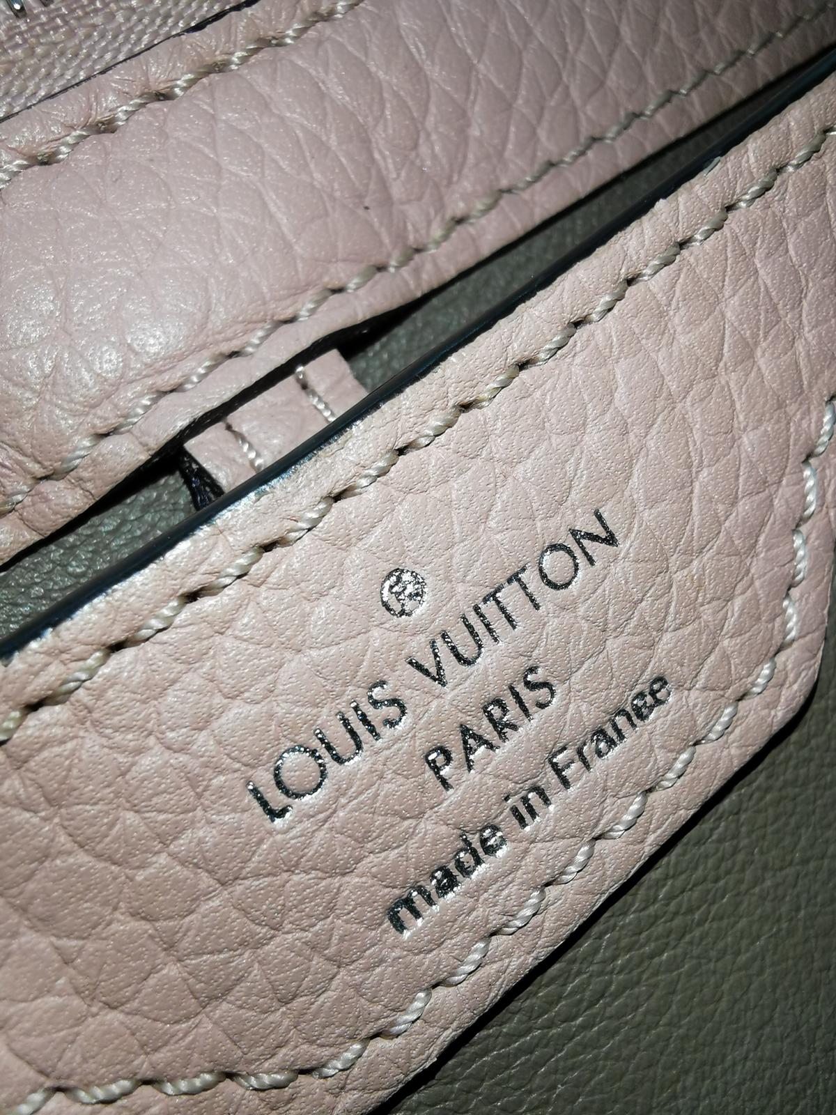 Louis-Vuitton Capucines Size BB Pink