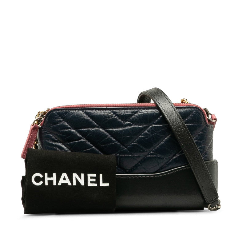 Chanel Quilted Leather Gabrielle Wallet on Chain Leather Shoulder Bag in Good condition