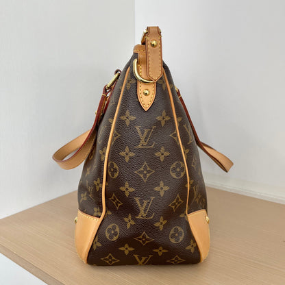 LOUIS VUITTON<br>Shoulder Bag