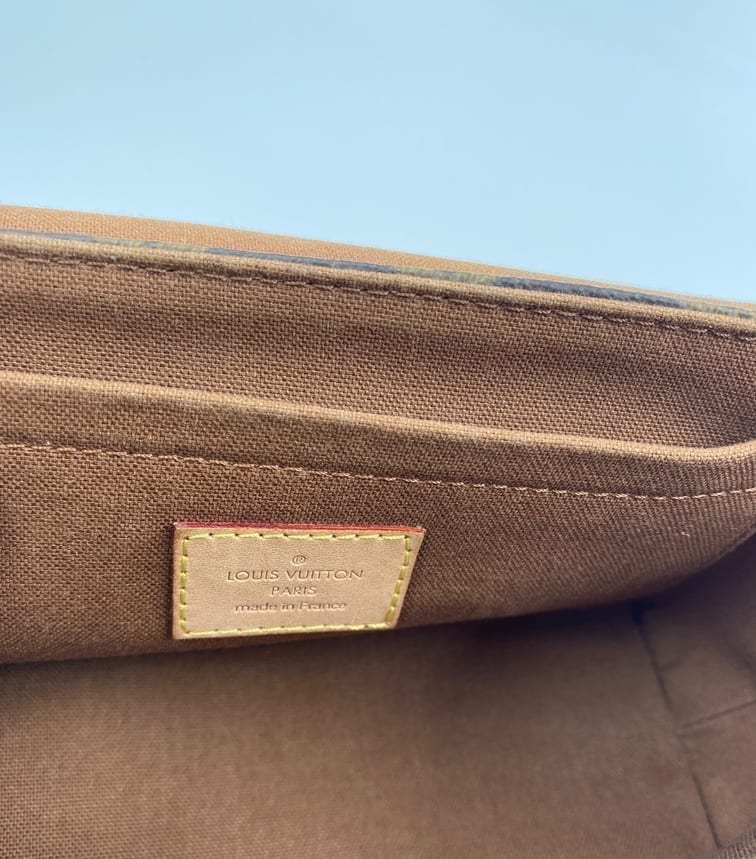 Louis Vuitton Tikal PM Pochette