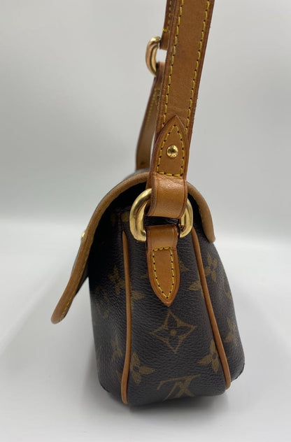 Louis Vuitton Tikal PM Pochette