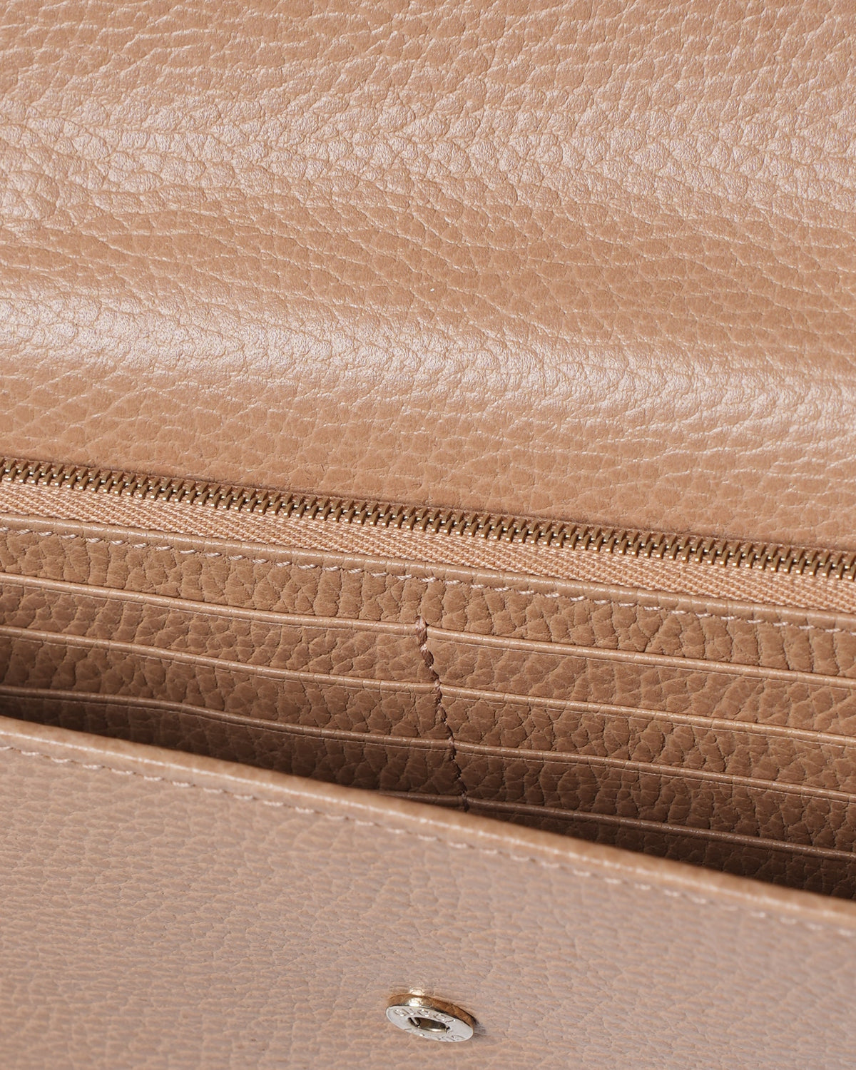 Gucci Beige Icon Crossbody