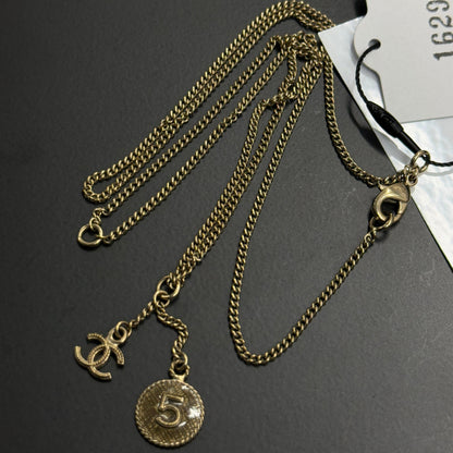 Chanel vintage necklace
