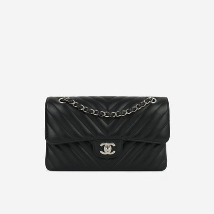Chanel - Small Classic Flap - Black Quilted Chevron Lambskin SHW - 2020 -