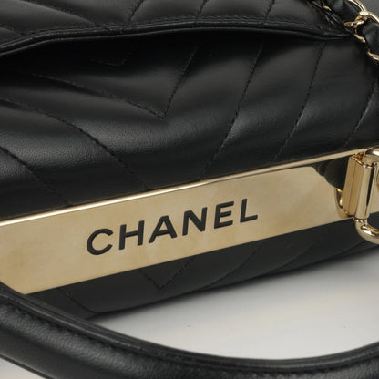 Chanel - Trendy CC Flap Bag Small - Black Chevron Lambskin CGHW - 2018 -