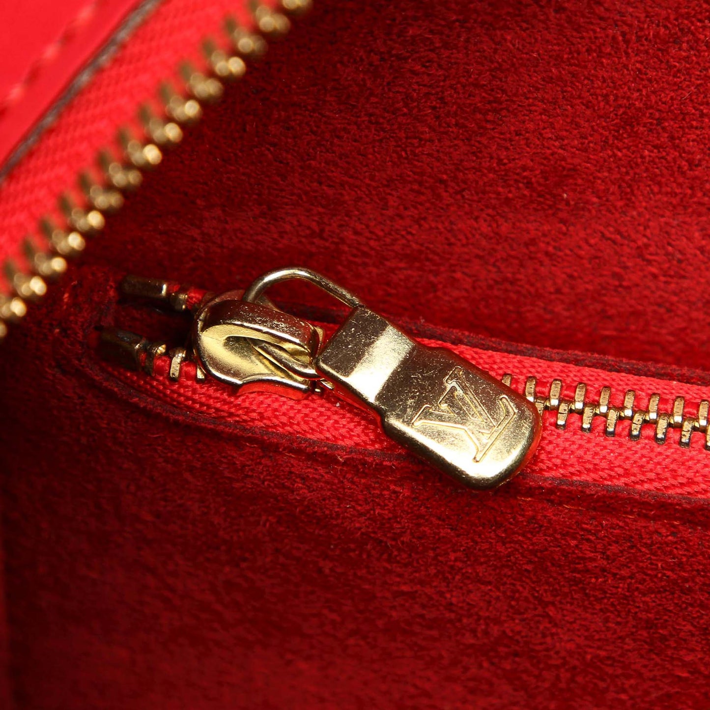 Louis-Vuitton Epi Pont Neuf Tote in Red