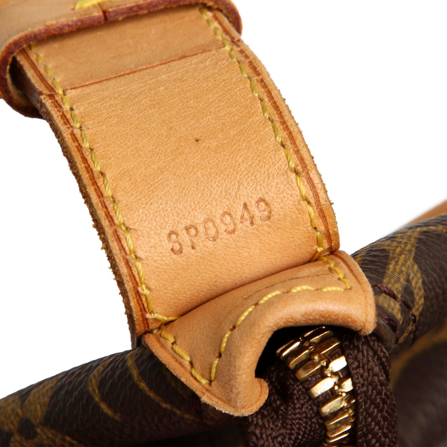 Louis-Vuitton Monogram Cruiser 40